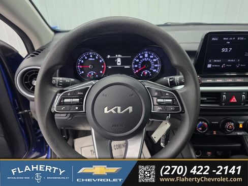 Used 2024 Kia Forte LXS w/ LXS Technology Package FWD image 23
