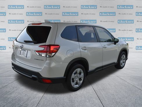 Used 2022 Subaru Forester AWD/4WD image 6