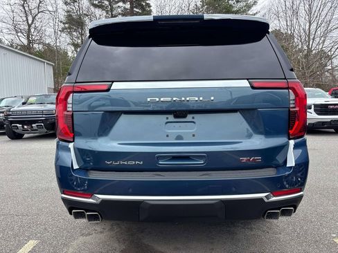 New 2026 GMC Yukon XL Denali image 2