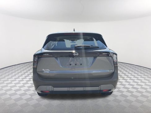 Used 2025 Nissan Kicks S FWD image 14