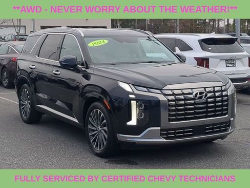 Used 2024 Hyundai Palisade Calligraphy image 3