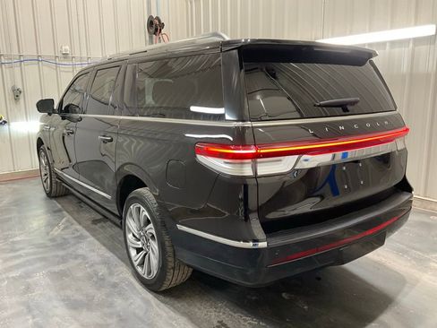 Used 2024 Lincoln Navigator L Reserve image 23
