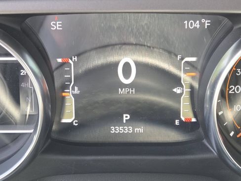 Used 2022 Jeep Wrangler Sport AWD/4WD image 30