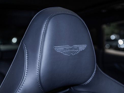 Used 2025 Aston Martin DBX 707 image 6