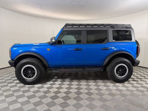 Used 2024 Ford Bronco Badlands AWD/4WD image 2