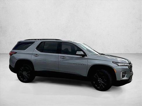 Certified 2023 Chevrolet Traverse RS image 5