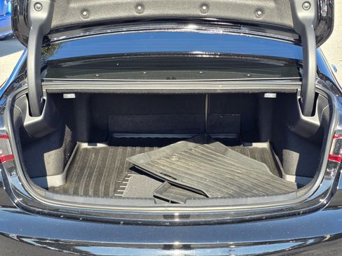 Used 2022 Acura TLX Base image 9