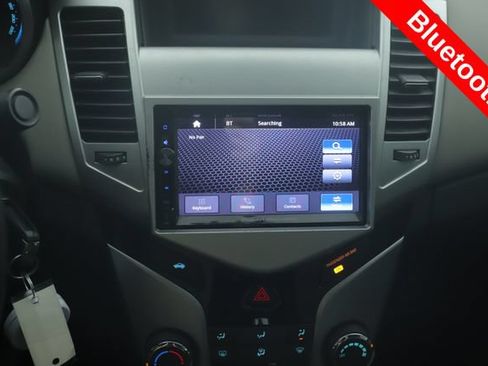 Used 2015 Chevrolet Cruze LS FWD image 5