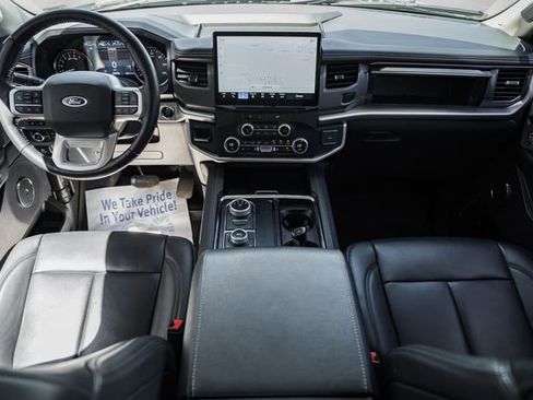 Used 2023 Ford Expedition XLT AWD/4WD image 30