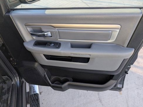 Used 2016 RAM 1500 Big Horn image 35