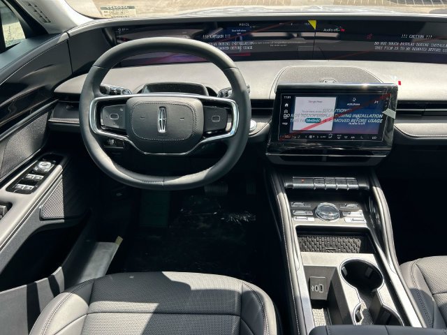 New 2026 Lincoln Nautilus Premier w/ Jet Appearance Package AWD/4WD image 15