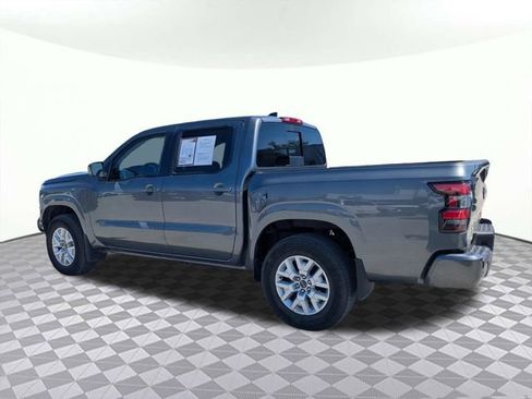 Used 2023 Nissan Frontier SV w/ SV Convenience Package AWD/4WD image 3