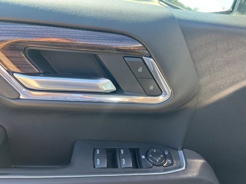 New 2026 Chevrolet Silverado 1500 LT Trail Boss w/ Convenience Package II image 18