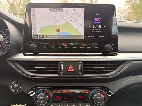 Used 2023 Kia Forte GT-Line w/ GT-Line Premium Package image 29