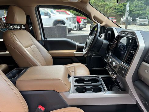 Used 2022 Ford F350 Lariat w/ Lariat Ultimate Package AWD/4WD image 14
