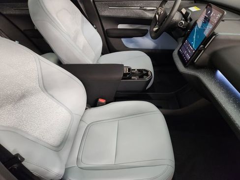 New 2026 Volvo EX30 Ultra w/ Protection Package Premier image 3