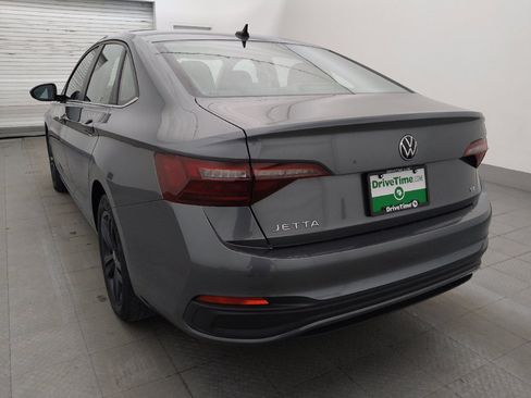 Used 2023 Volkswagen Jetta SE w/ Panoramic Sunroof Package FWD image 5