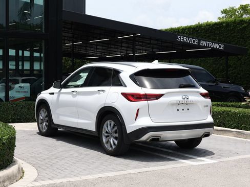 Certified 2021 INFINITI QX50 Luxe FWD image 5