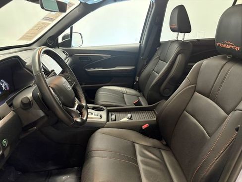 Used 2023 Honda Passport TrailSport image 11
