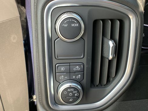 Used 2021 GMC Sierra 1500 SLT w/ SLT Premium Plus Package image 32