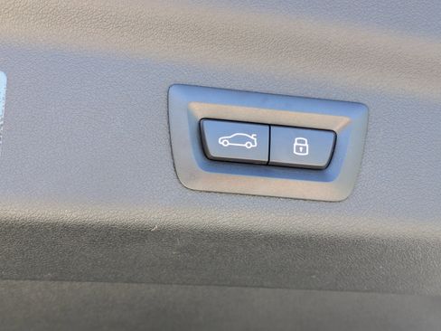 Used 2025 BMW X1 xDrive28i w/ Convenience Package image 13