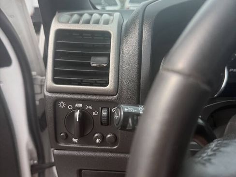 Used 2012 Chevrolet Colorado LT AWD/4WD image 14