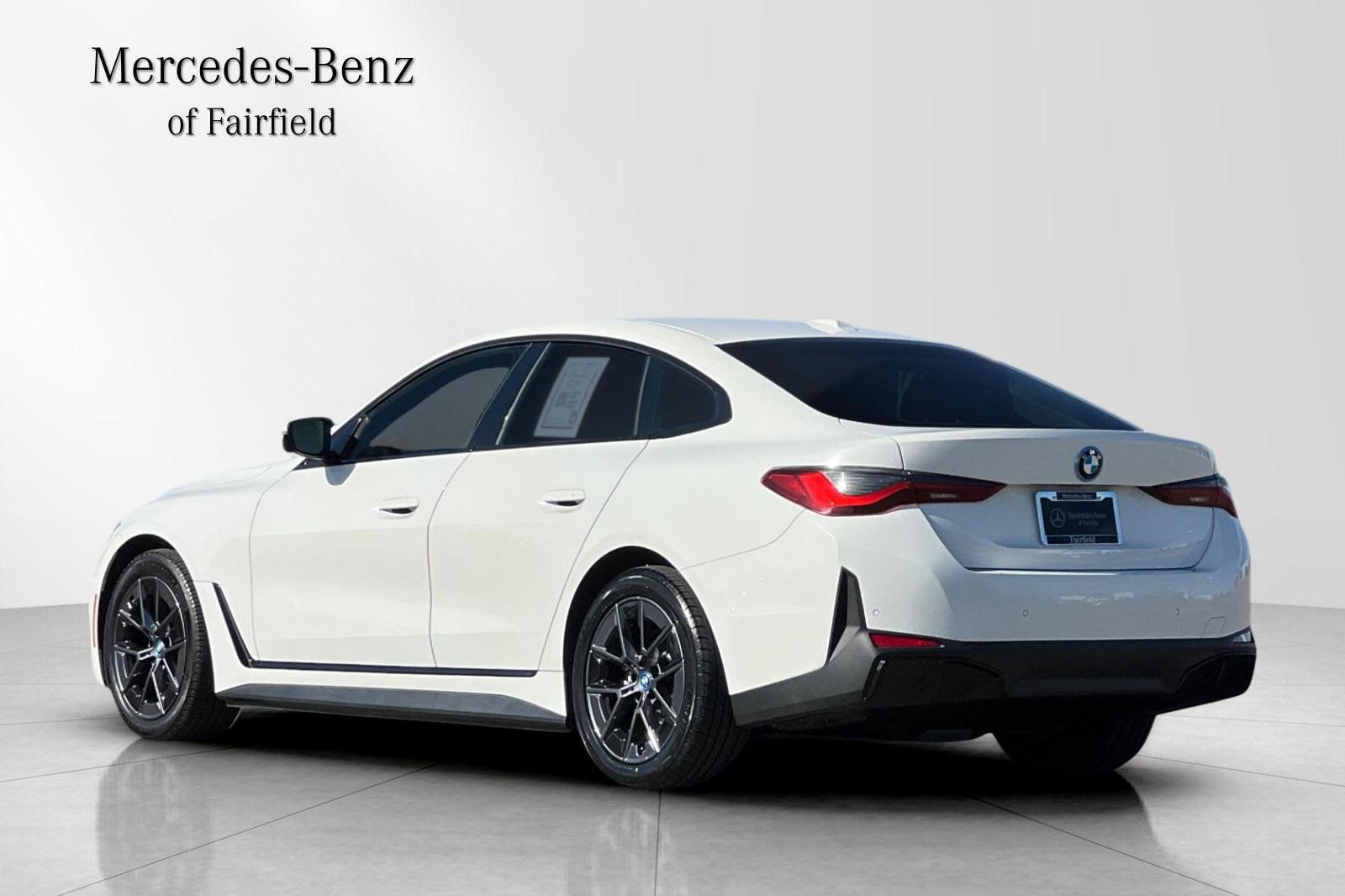 Used 2022 BMW i4 eDrive40 w/ Premium Package RWD image 6
