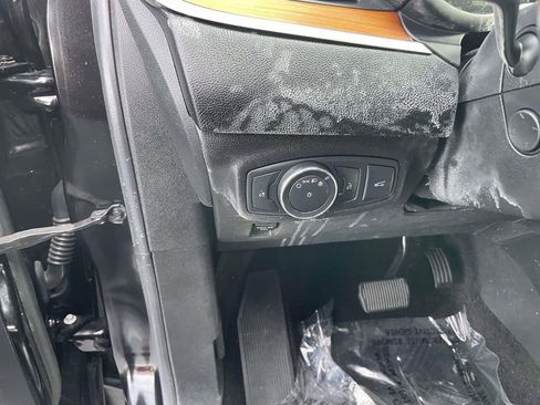 Used 2019 Lincoln MKC Select w/ Select Plus Package image 30