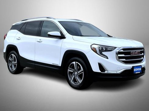 Used 2019 GMC Terrain SLT w/ Preferred Package image 3