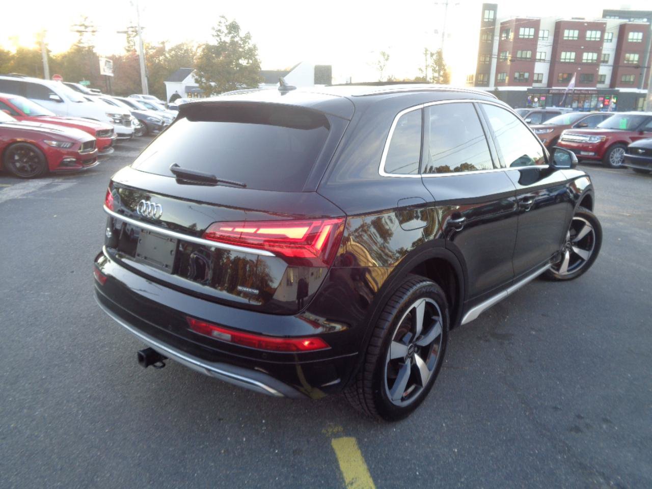 Used 2021 Audi Q5 2.0T Premium Plus AWD/4WD image 2