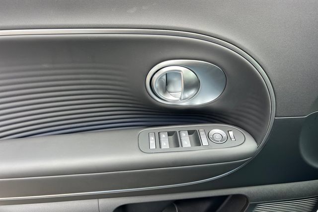 New 2026 Hyundai Ioniq 9 SEL AWD/4WD image 10
