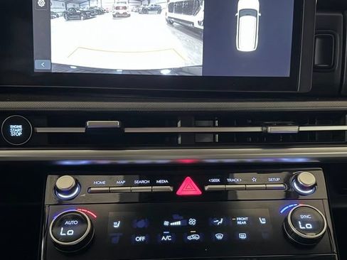 Used 2026 Hyundai Santa Fe SEL FWD image 19