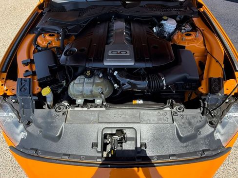 Used 2018 Ford Mustang GT RWD image 22