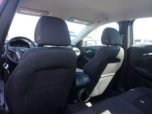 Used 2024 Chevrolet Malibu RS w/ LPO, Floor Liner Package image 11