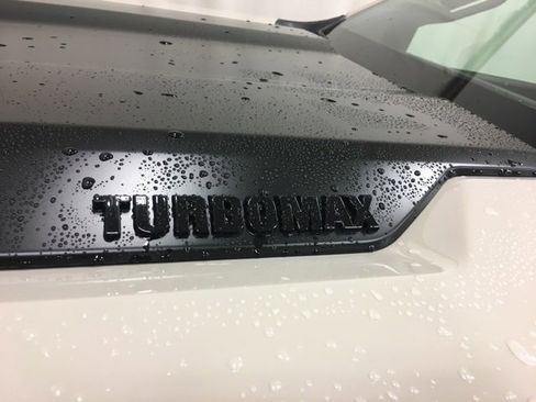 New 2026 Chevrolet Colorado ZR2 w/ Technology Package image 12