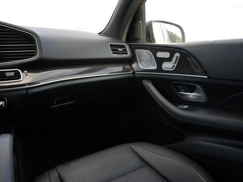 Used 2020 Mercedes-Benz GLE 350 4MATIC w/ 3rd Row Seat Package image 6