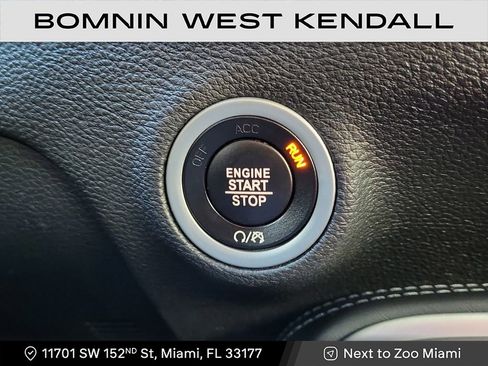 Used 2022 Dodge Challenger GT image 19