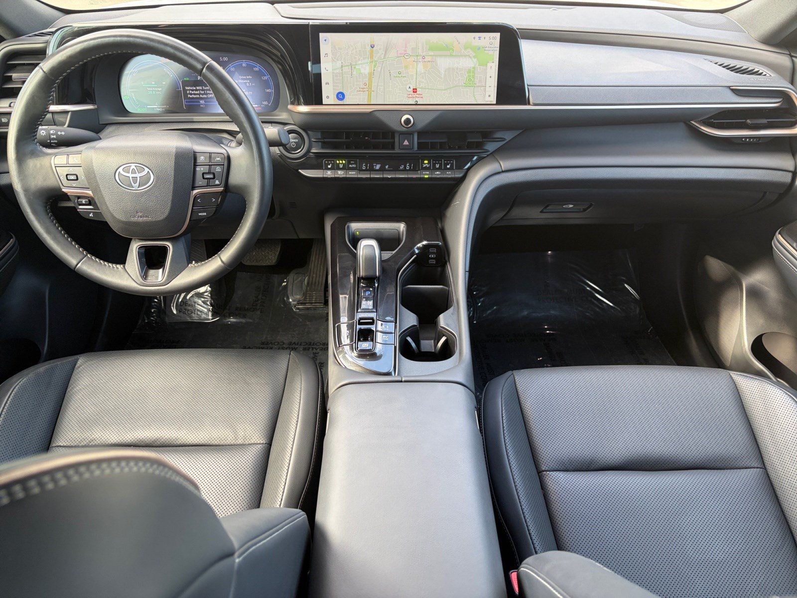 Used 2026 Toyota Crown AWD/4WD image 24
