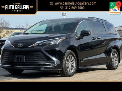 Used 2021 Toyota Sienna XLE w/ XLE Plus Package