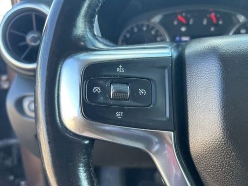 Used 2019 Chevrolet Blazer LT image 17