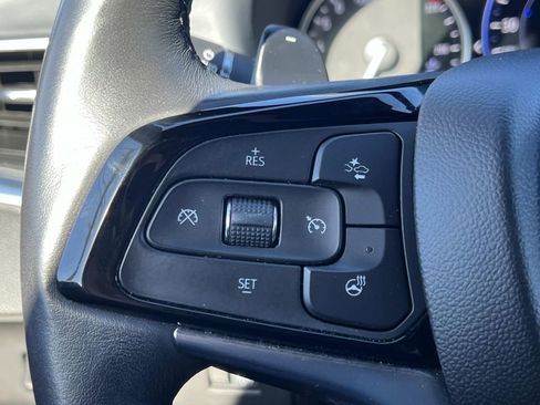 Used 2024 Buick Enclave Premium image 25