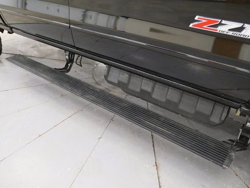 Used 2018 Chevrolet Silverado 2500 LTZ w/ Duramax Plus Package AWD/4WD image 38