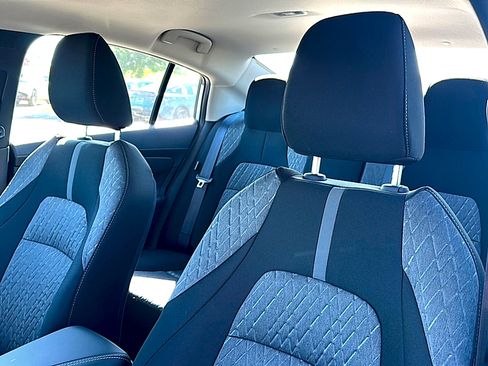 New 2026 Nissan Sentra SV w/ SV Convenience Package FWD image 11