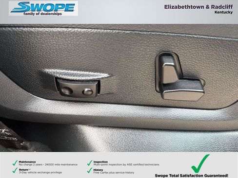 Used 2016 RAM 2500 Laramie w/ Sport Appearance Group image 22