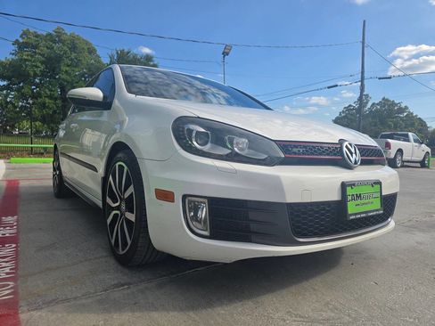 Used 2012 Volkswagen GTI Autobahn image 4