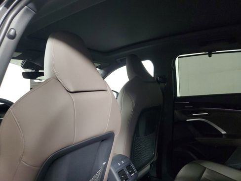 New 2025 Audi Q5 Premium Plus image 14