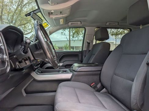 Used 2018 Chevrolet Silverado 1500 LT w/ Texas Edition image 15