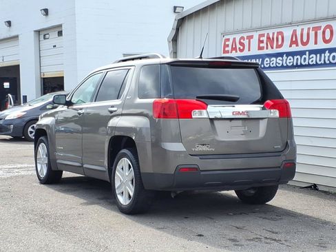 Used 2012 GMC Terrain SLT w/ LPO, Chrome Package FWD image 3