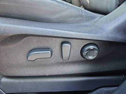 Certified 2023 Subaru Ascent Touring image 36