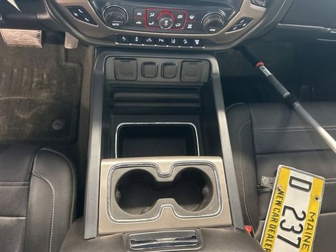 Used 2016 GMC Sierra 2500 Denali w/ Duramax Plus Package image 17